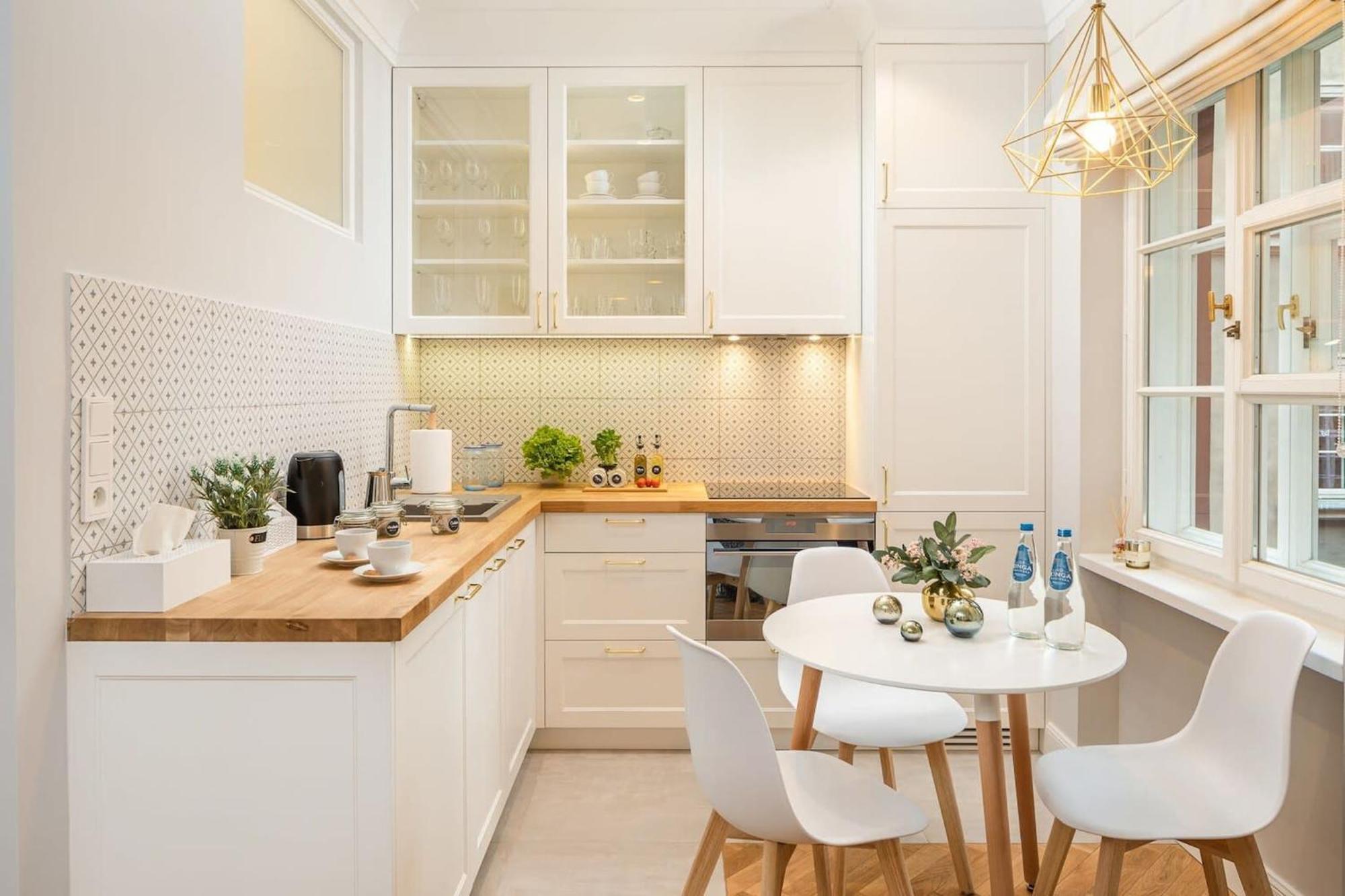 Plac Zamkowy - With View By Renters Butas *